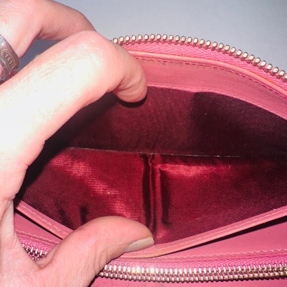 Miu Miu Pink Croc Embossed Leather Zip Around Wallet Authentic - Picture 11 of 13